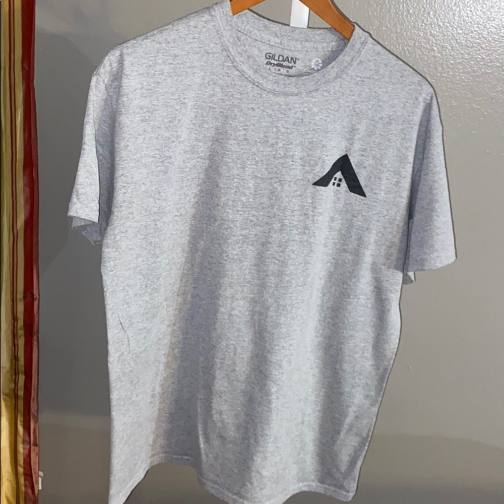 Tee shirt